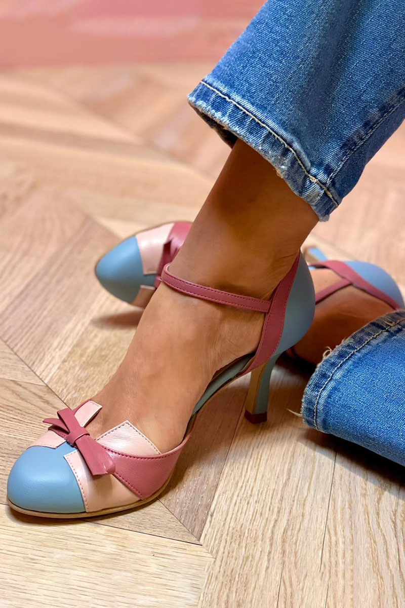 Sabine | Sandales colorées avec nœud et brides, à bout rond