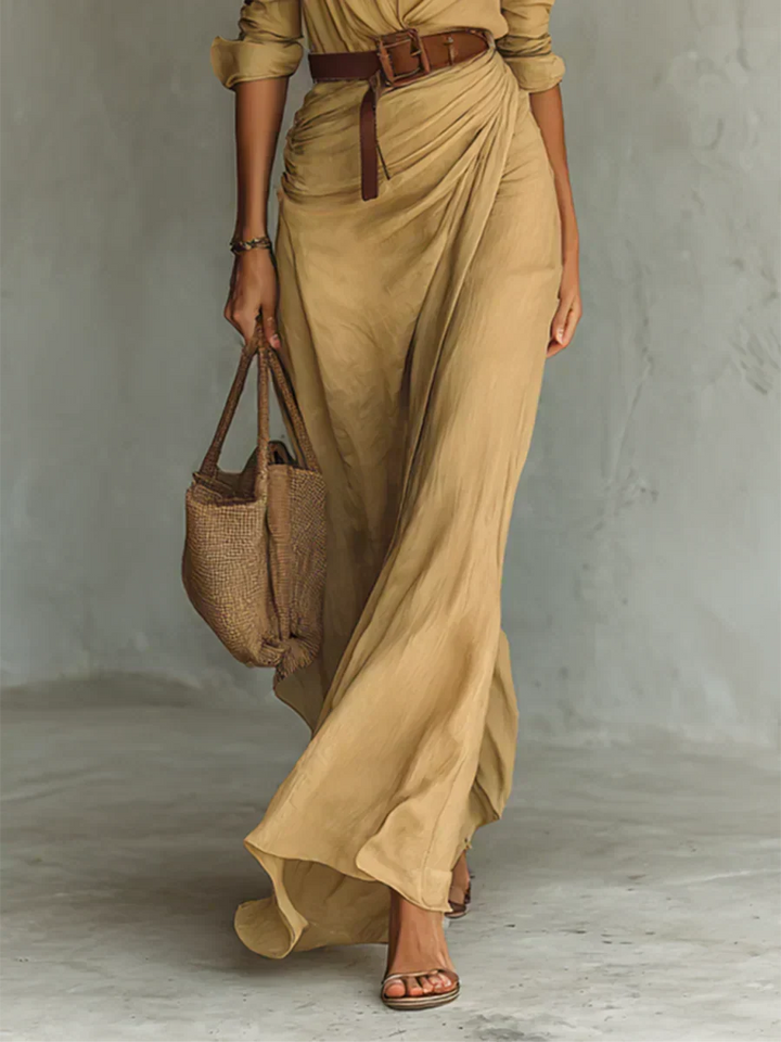 Brigitte | Robe Maxi avec Revers et Ceinture à la Taille