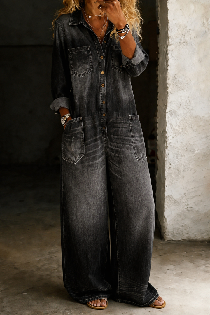 Odette™ | Combinaison en jean longue avec boutonnière et ceinture