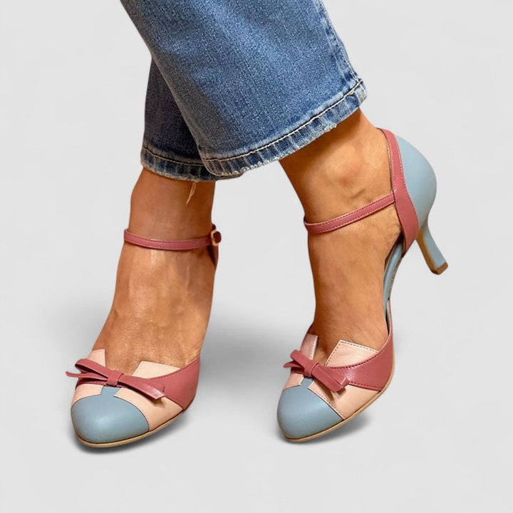 Sabine | Sandales colorées avec nœud et brides, à bout rond