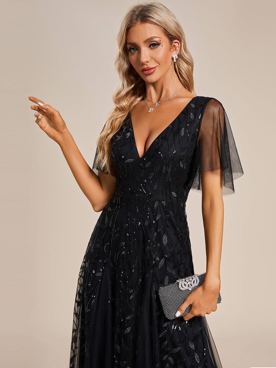 Prudence | Robe de Soirée Longue Romantique Étincelante avec Décolleté en V et Bretelles