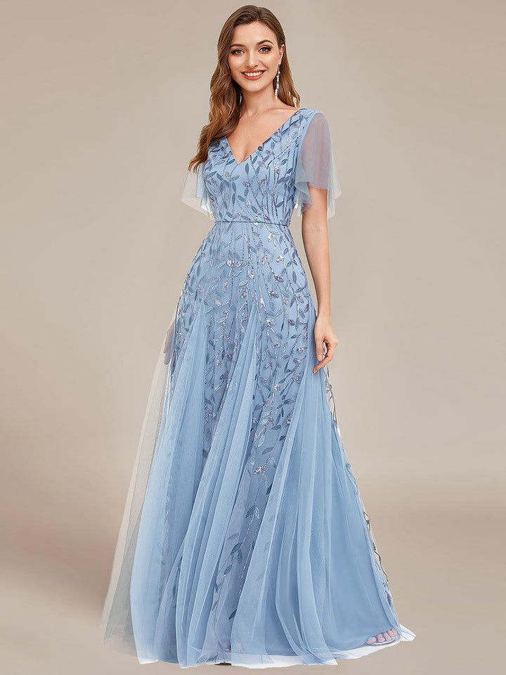 Prudence | Robe de Soirée Longue Romantique Étincelante avec Décolleté en V et Bretelles