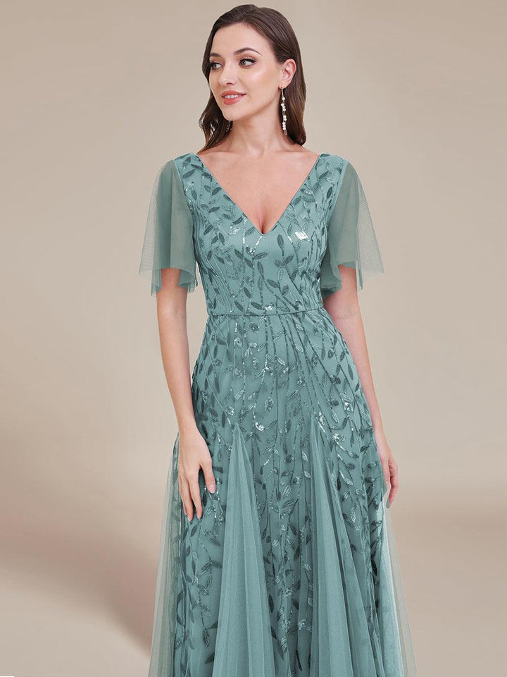 Prudence | Robe de Soirée Longue Romantique Étincelante avec Décolleté en V et Bretelles