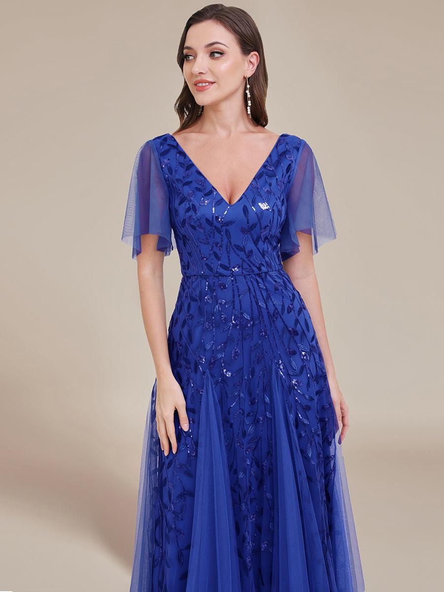 Prudence | Robe de Soirée Longue Romantique Étincelante avec Décolleté en V et Bretelles