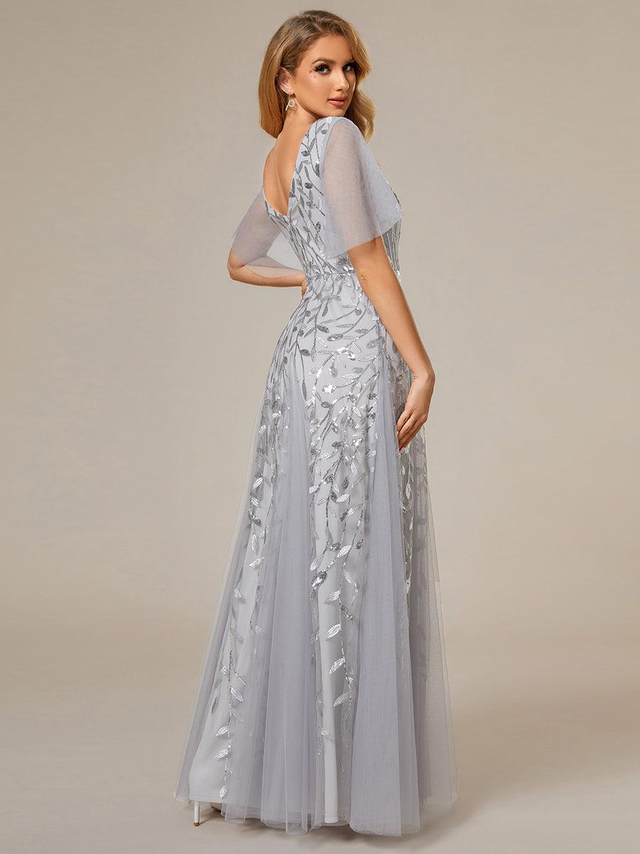 Prudence | Robe de Soirée Longue Romantique Étincelante avec Décolleté en V et Bretelles