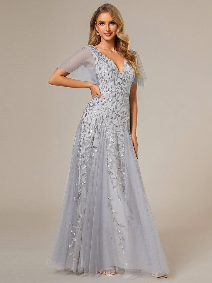 Prudence | Robe de Soirée Longue Romantique Étincelante avec Décolleté en V et Bretelles