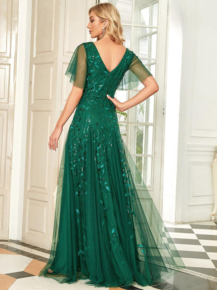 Prudence | Robe de Soirée Longue Romantique Étincelante avec Décolleté en V et Bretelles
