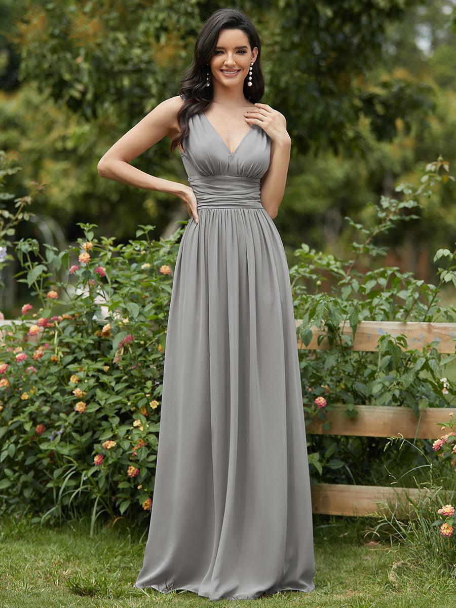 Sandrine | Robe de soirée plissée sans manches avec décolleté en V