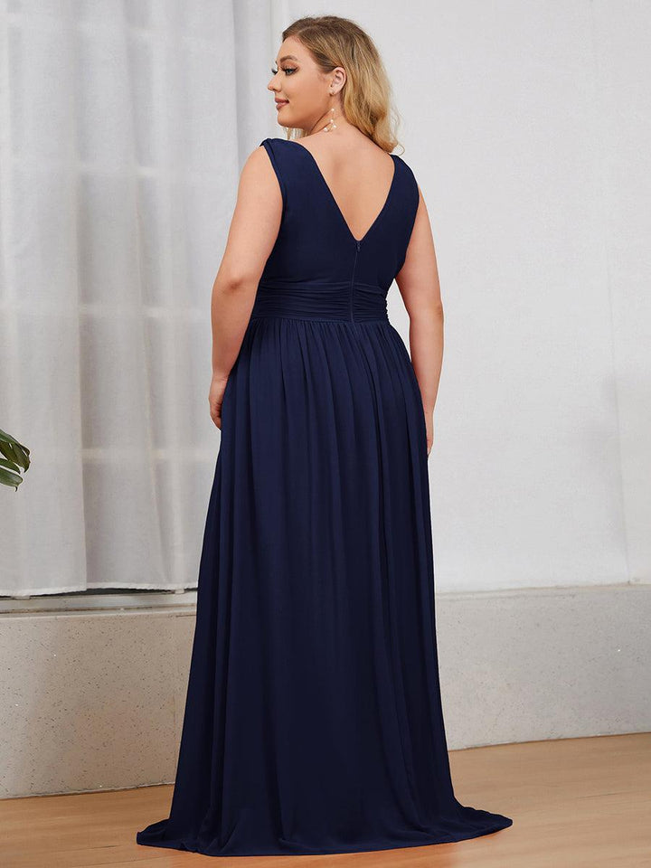 Sandrine | Robe de soirée plissée sans manches avec décolleté en V