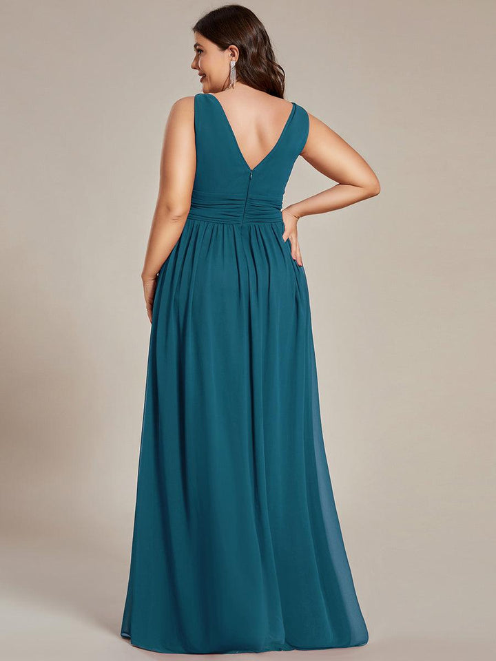 Sandrine | Robe de soirée plissée sans manches avec décolleté en V