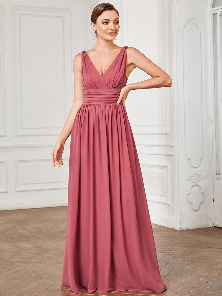 Sandrine | Robe de soirée plissée sans manches avec décolleté en V