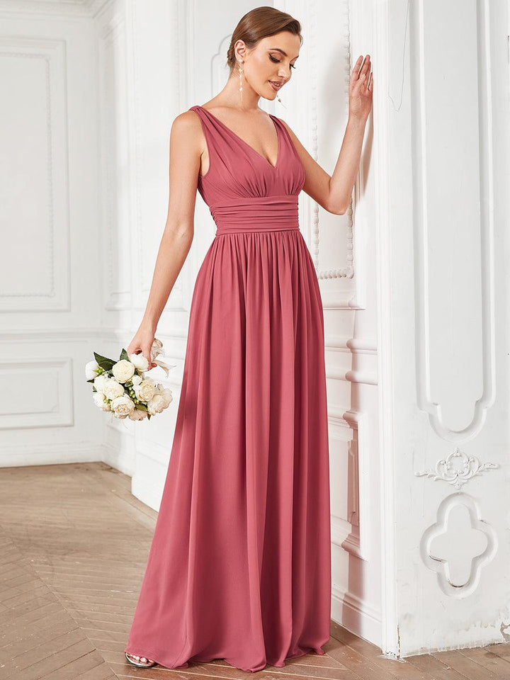 Sandrine | Robe de soirée plissée sans manches avec décolleté en V
