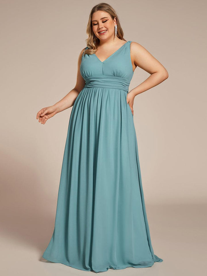 Sandrine | Robe de soirée plissée sans manches avec décolleté en V