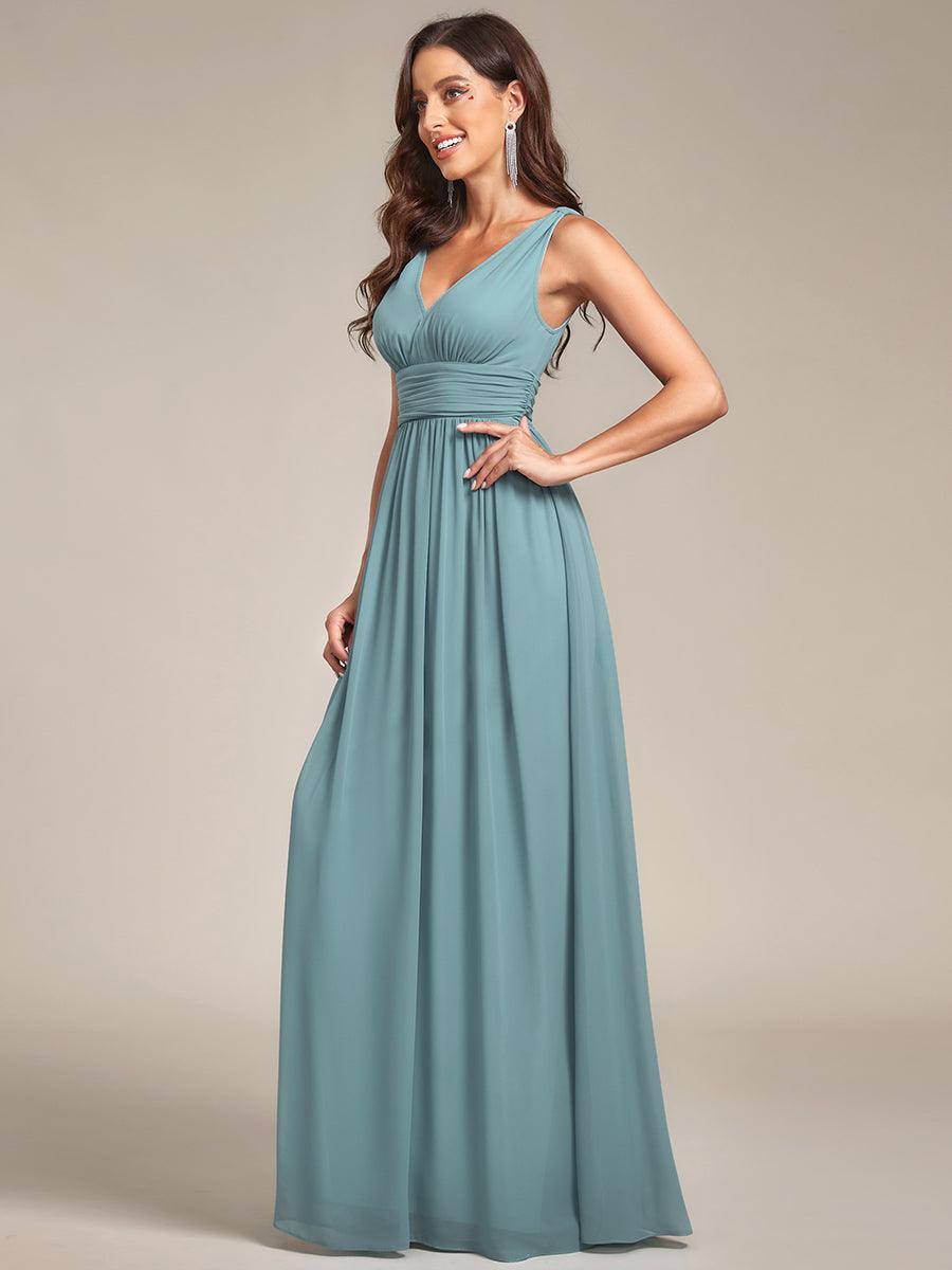 Sandrine | Robe de soirée plissée sans manches avec décolleté en V