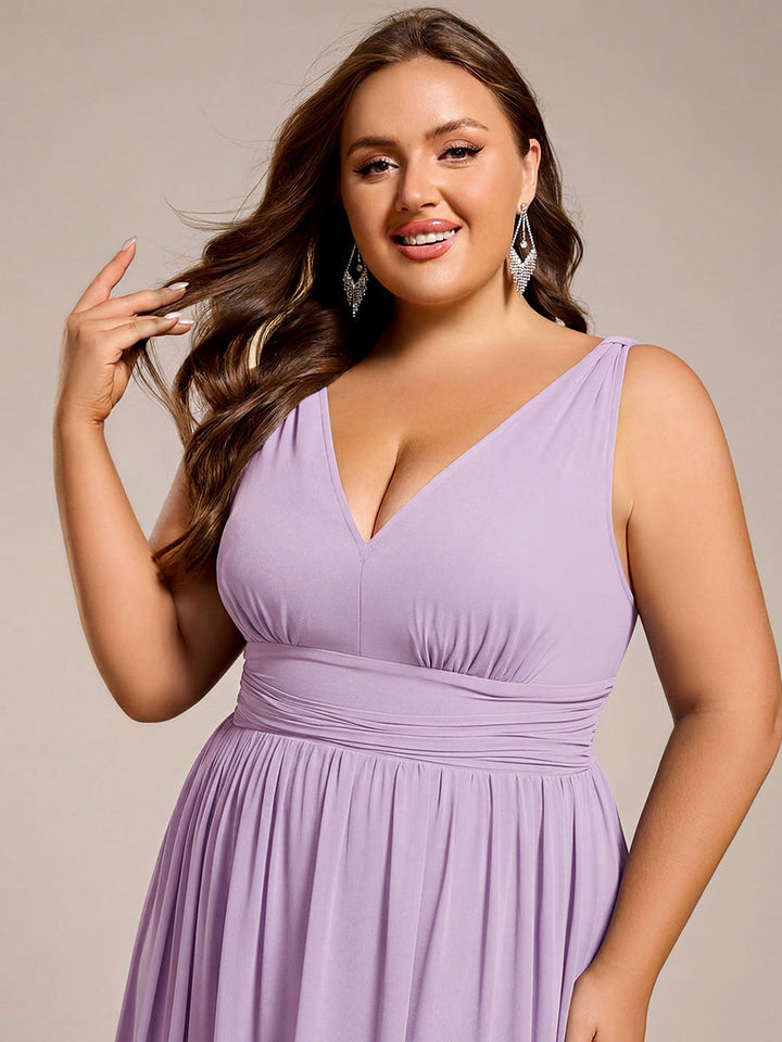 Sandrine | Robe de soirée plissée sans manches avec décolleté en V