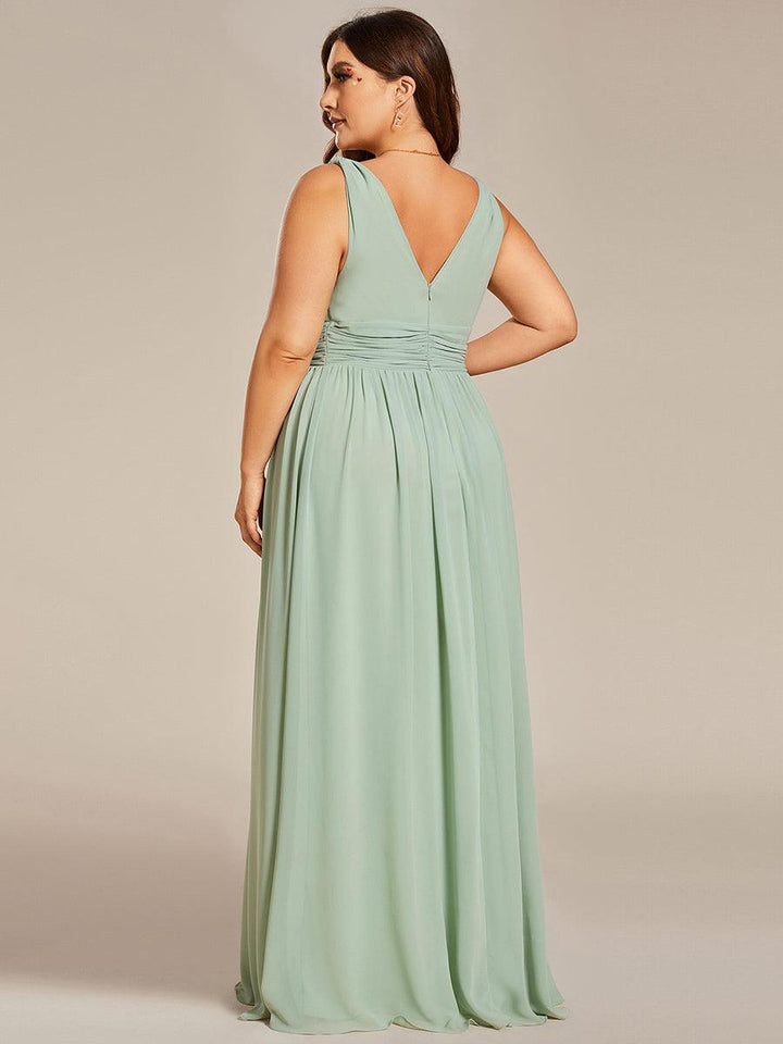 Sandrine | Robe de soirée plissée sans manches avec décolleté en V