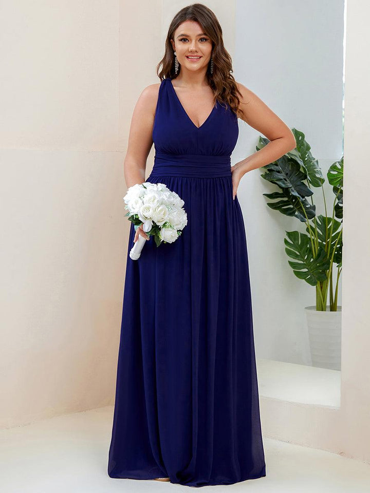 Sandrine | Robe de soirée plissée sans manches avec décolleté en V