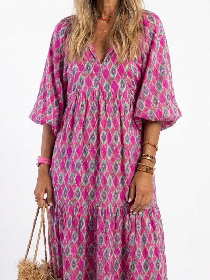 Oceane | Robe midi avec motif, manches trois-quarts et décolleté en V