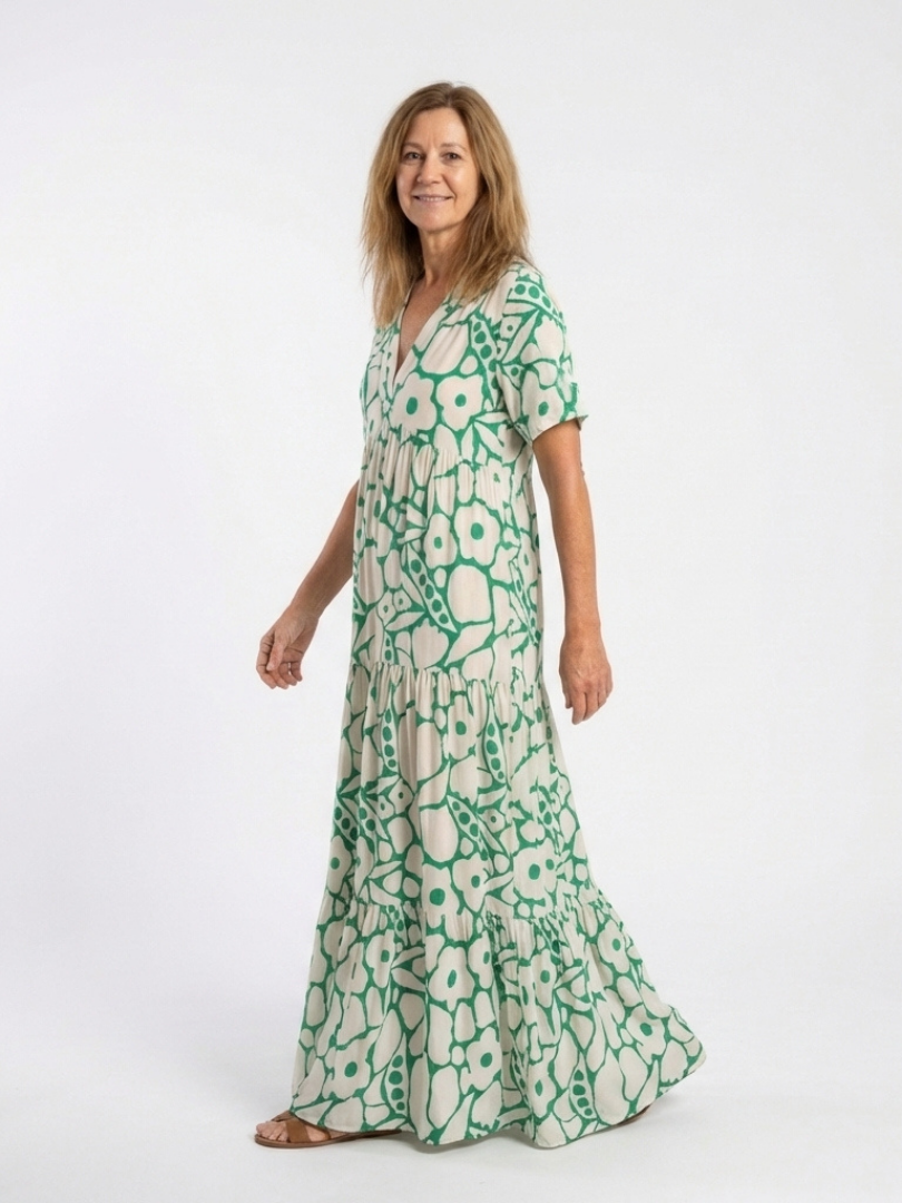 Marielle | Robe midi avec fleurs, manches courtes et décolleté en V