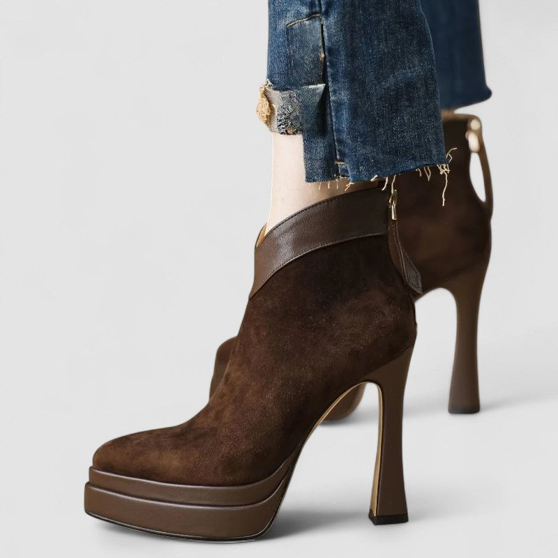 Marine - Bottes avec style moderne, confort et attitude