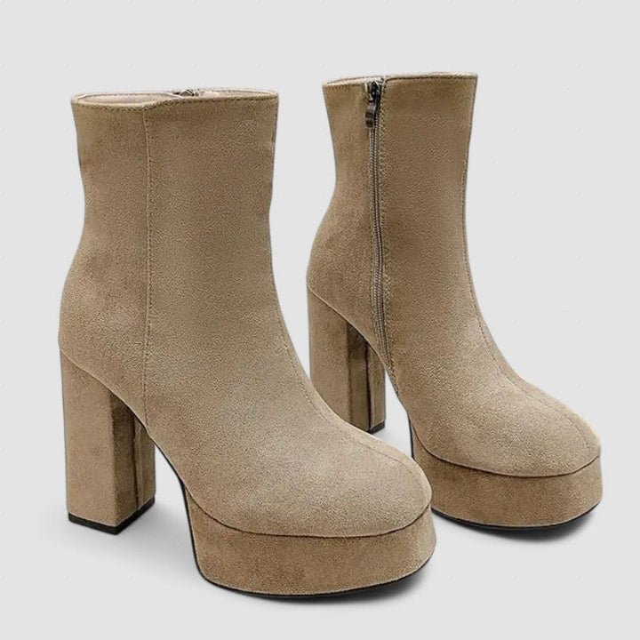 Sophie - Bottes au style sophistiqué et chaleur garantie cet hiver