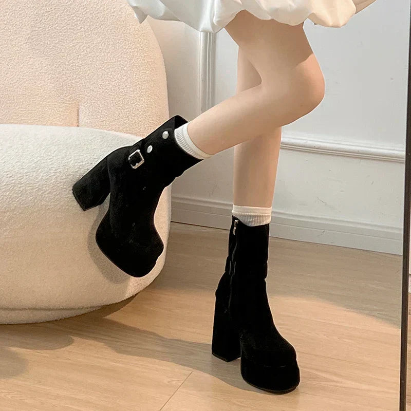 Isabeau - Bottes de style urbain avec personnalité et confiance