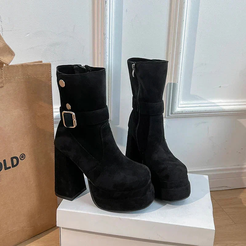 Isabeau - Bottes de style urbain avec personnalité et confiance