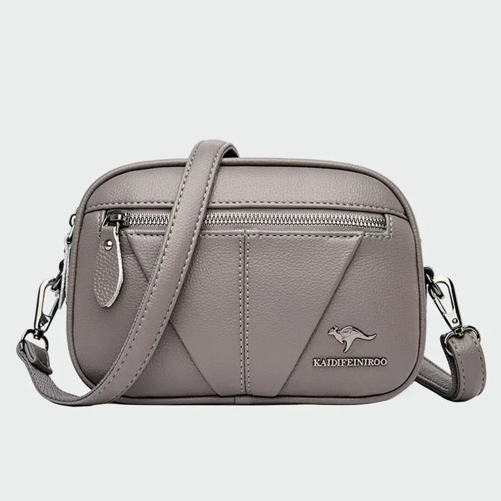 Pièce en Cuir Intemporelle
