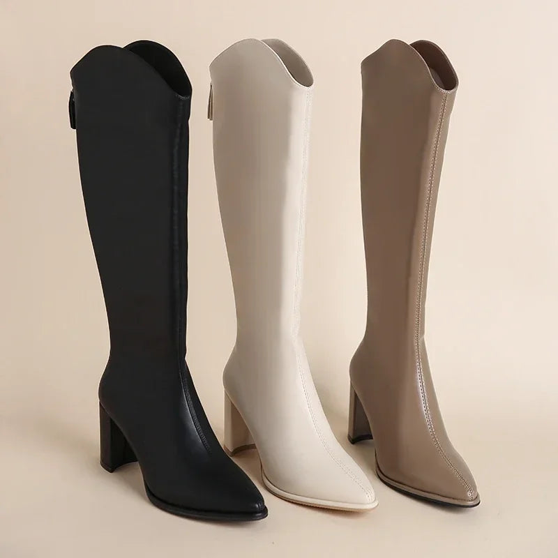Noélie - Bottes à Talons Épais d'Élégance pour l'Hiver