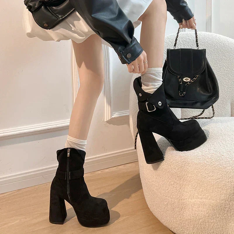 Isabeau - Bottes de style urbain avec personnalité et confiance