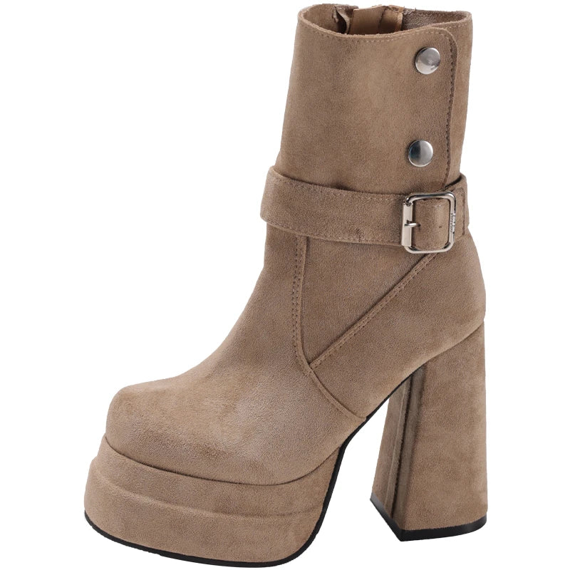 Isabeau - Bottes de style urbain avec personnalité et confiance