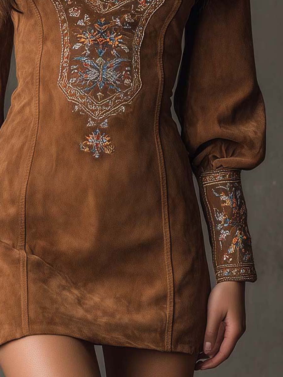 Bernadette | Robe Mini Vintage en Suède Brodée