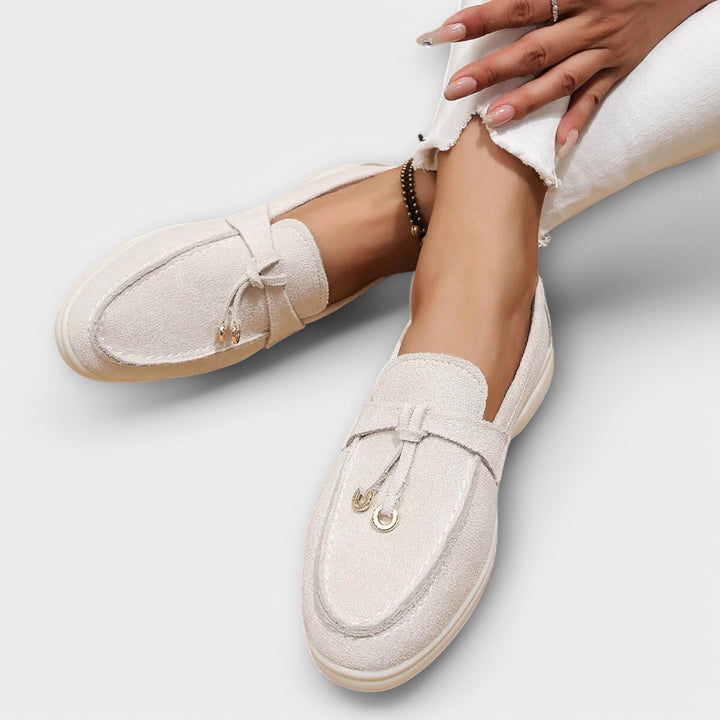 Mocassins Beige pour Femmes avec Lacets Décoratifs