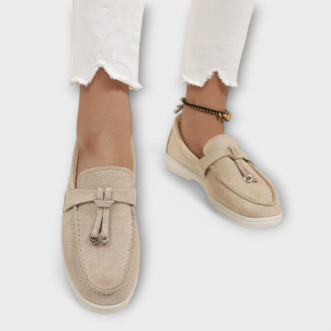 Mocassins Beige pour Femmes avec Lacets Décoratifs