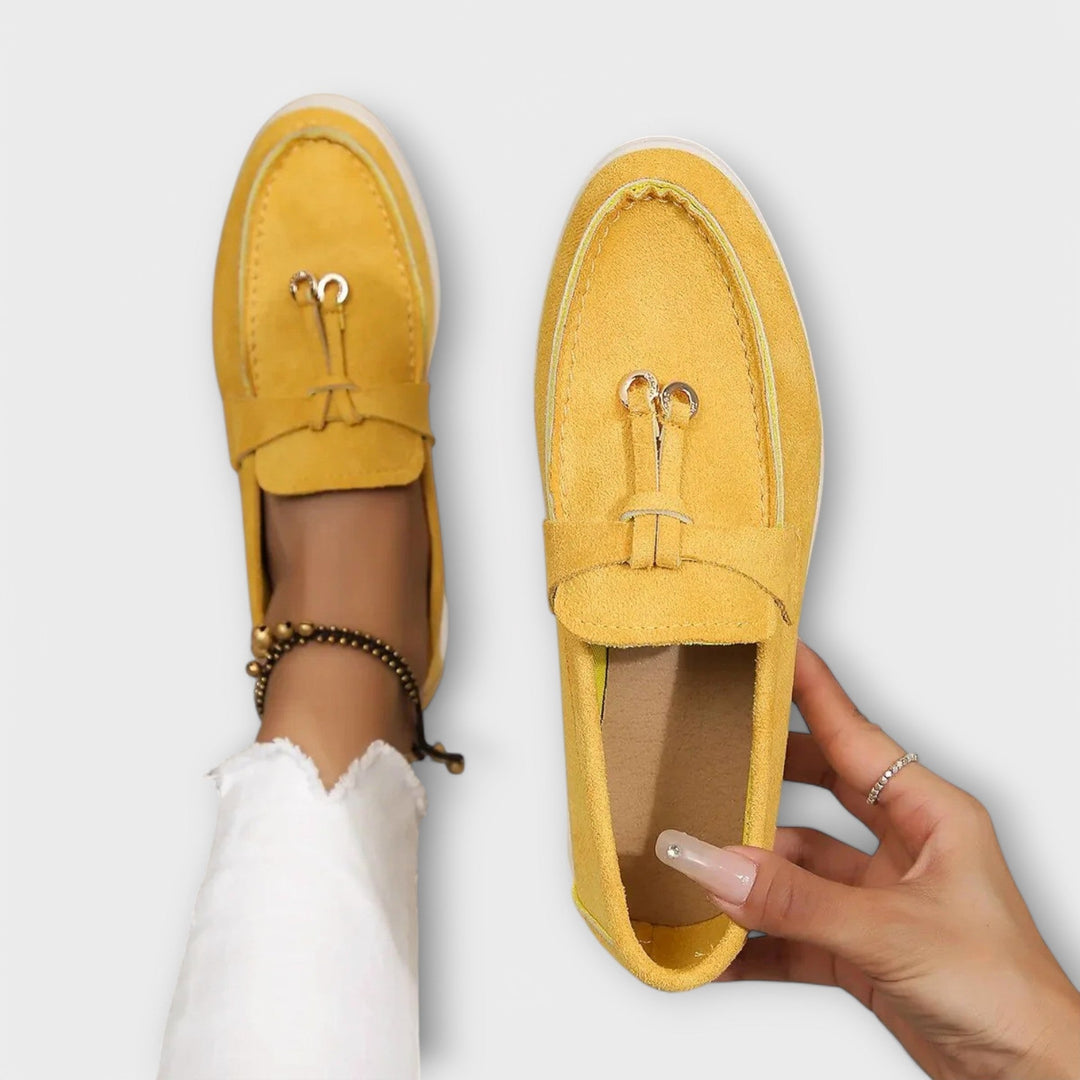 Mocassins Beige pour Femmes avec Lacets Décoratifs