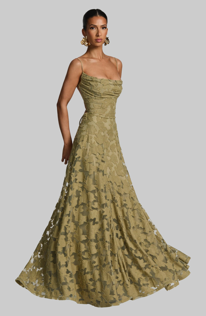 Simone | Robe maxi avec décolleté cascade