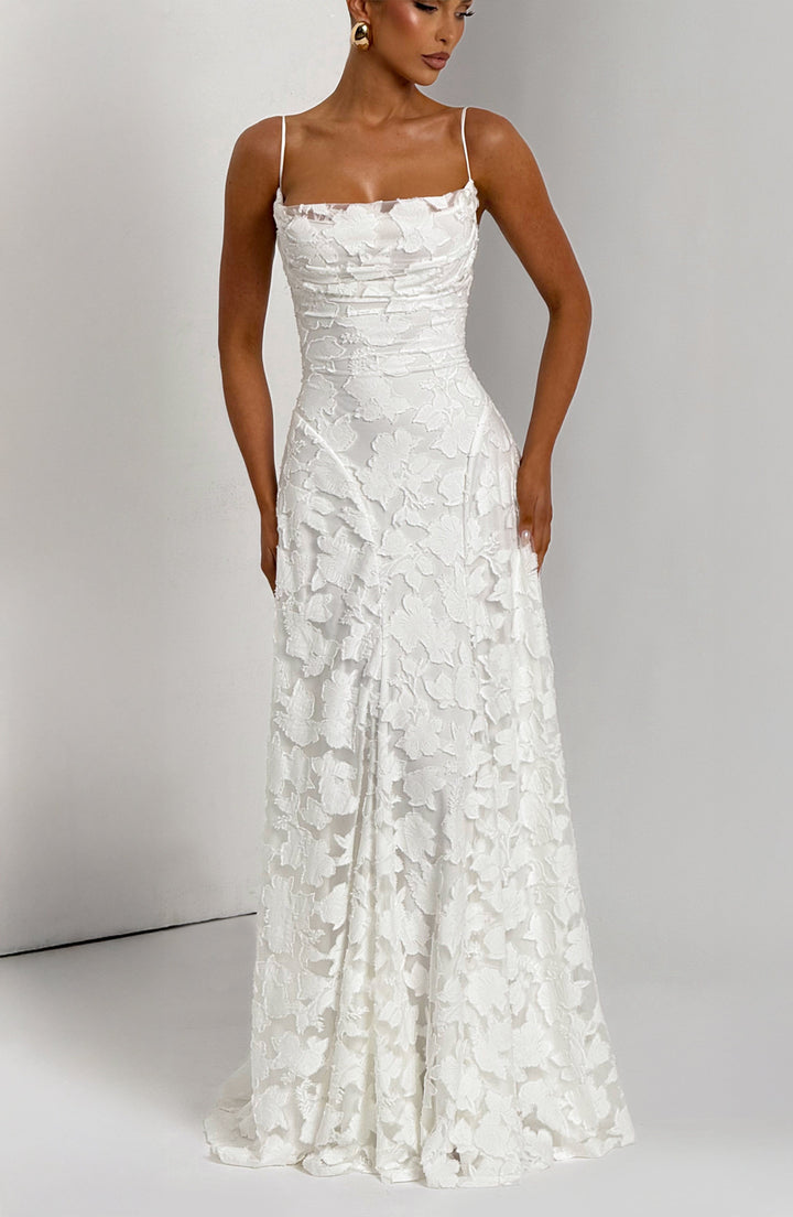 Simone | Robe maxi avec décolleté cascade