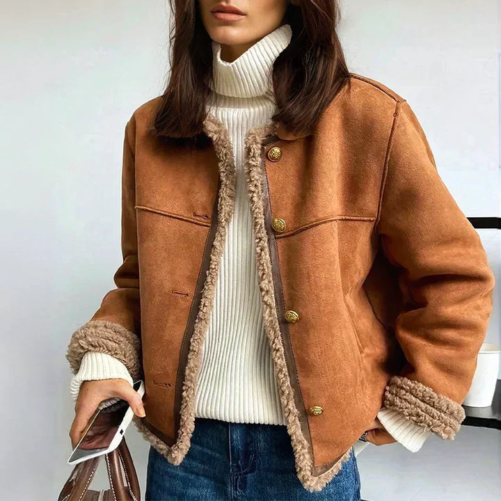 Flavienne | Manteau en fourrure avec boutons