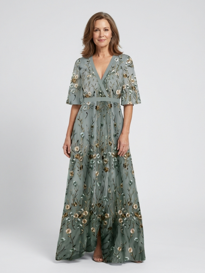 Céline | Robe maxi brodée avec décolleté en V